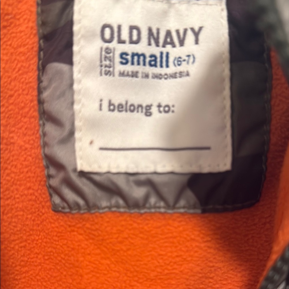 Old Navy Green and Orange Puffer Vest - Picture 5 of 5